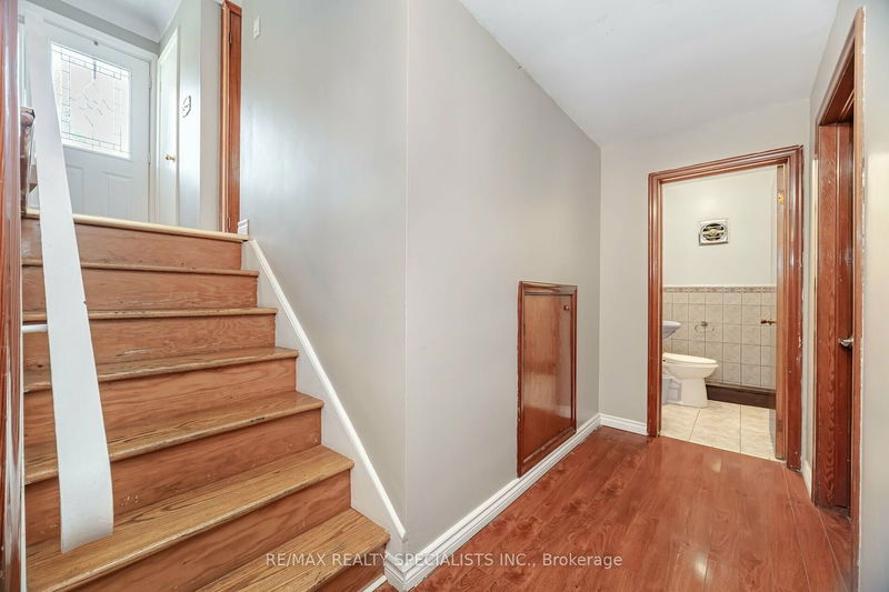 830 Upper Wellington St  Hamilton, L9A 3R7 | Image 11