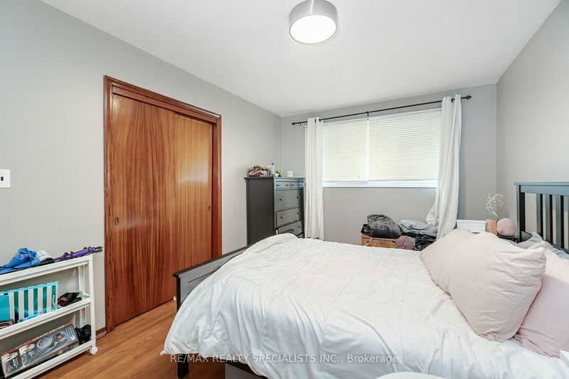 830 Upper Wellington St  Hamilton, L9A 3R7 | Image 9