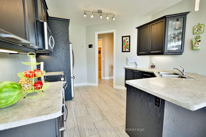 72 Carolina Cres  St. Thomas, N5R 0H3 | Image 11