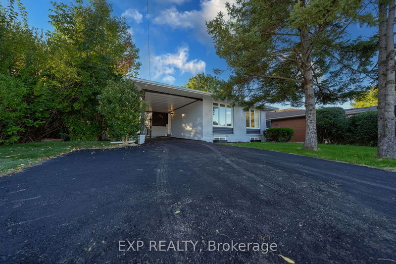 402 Upper Paradise Rd  Hamilton, L9C 5E1 | Image 32