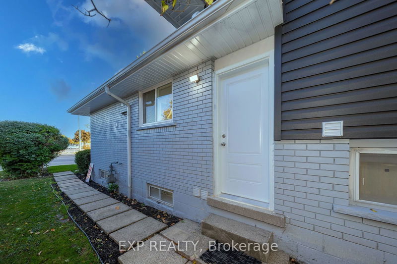 402 Upper Paradise Rd  Hamilton, L9C 5E1 | Image 39