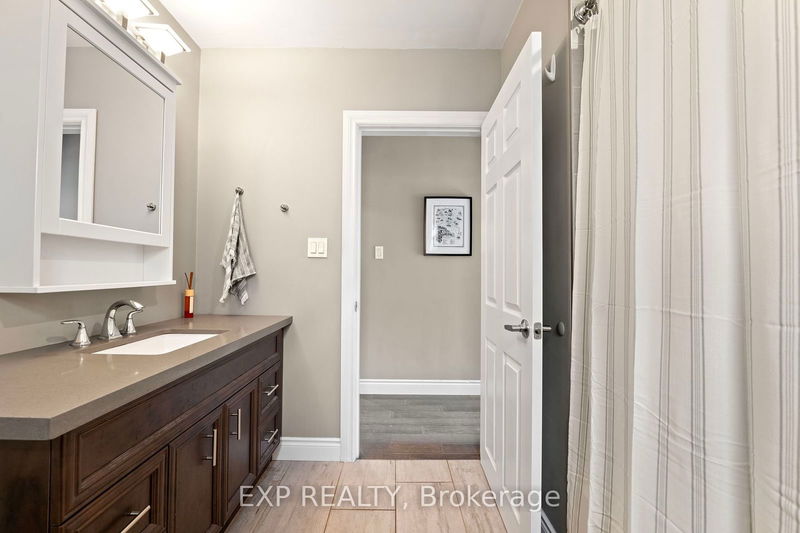 30 Randall Ave  Hamilton, L8G 1W9 | Image 16