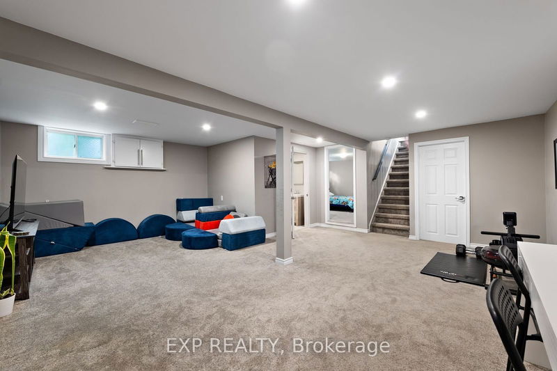 30 Randall Ave  Hamilton, L8G 1W9 | Image 21