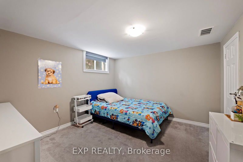 30 Randall Ave  Hamilton, L8G 1W9 | Image 22