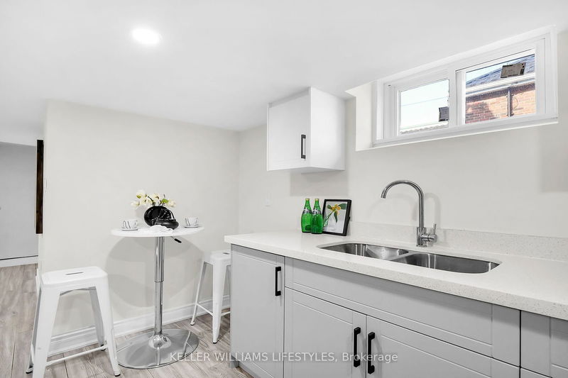 100 Lincoln Pl  London, N6C 2C4 | Image 26