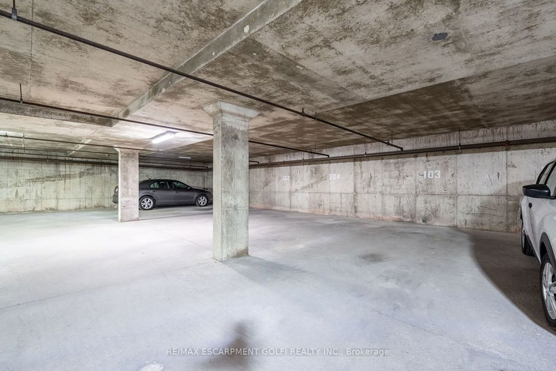  103 - 200 Limeridge Rd W Hamilton, L9C 7M7 | Image 35