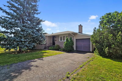 4 Chapman Crt  St. Catharines, L2M 6H9 | Image 1