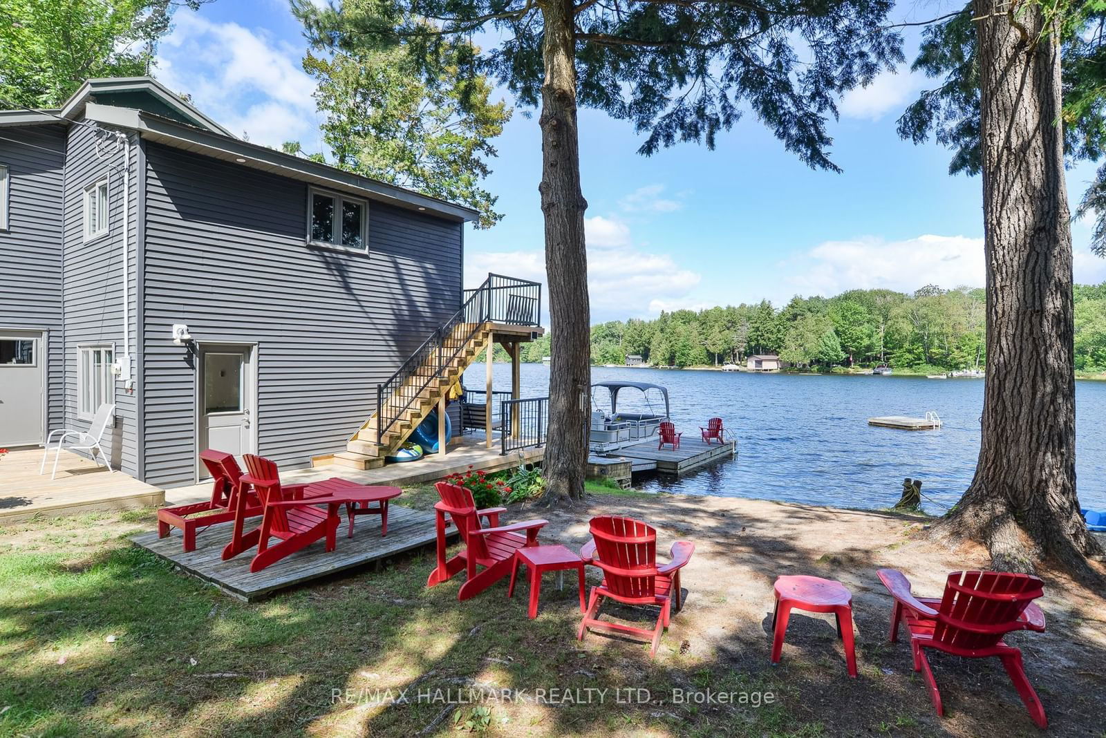 Detached House sold at 10 Kellington Point Road, Parry Sound, P2A 0B6 - MLS: X9390077