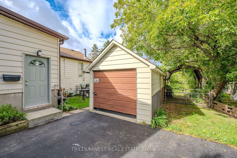 58 Fifth Ave  Kitchener, N2C 1P4 | Image 26