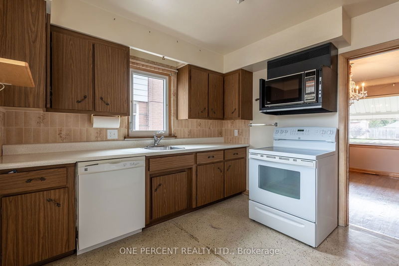 409 East 14th St  Hamilton, L9A 4C6 | Image 14