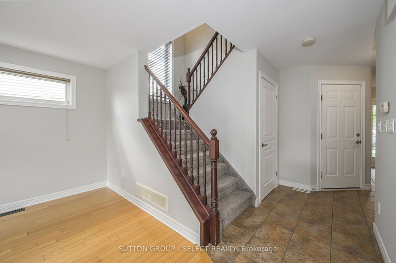 1884 Stackhouse Cres  London, N5X 4M6 | Image 12