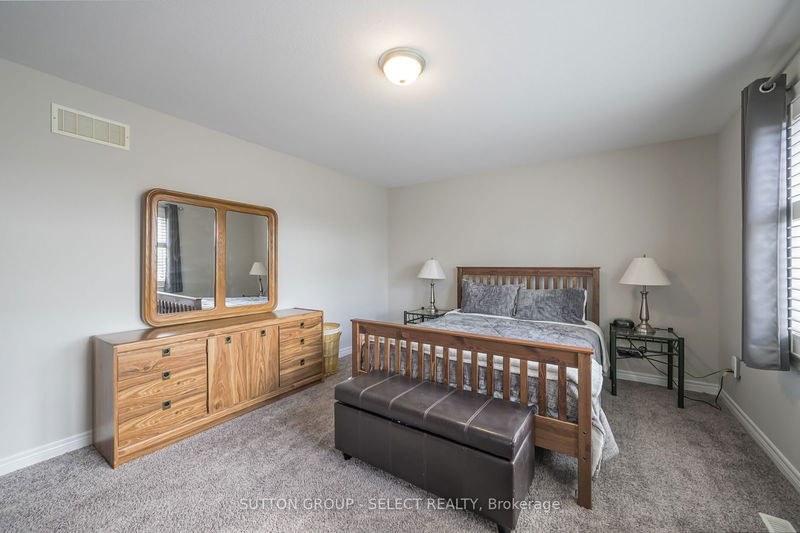 1884 Stackhouse Cres  London, N5X 4M6 | Image 14