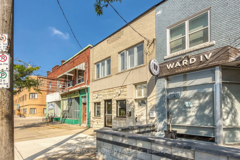 1439 Main St E, Hamilton, L8K 1C4 | Image 3