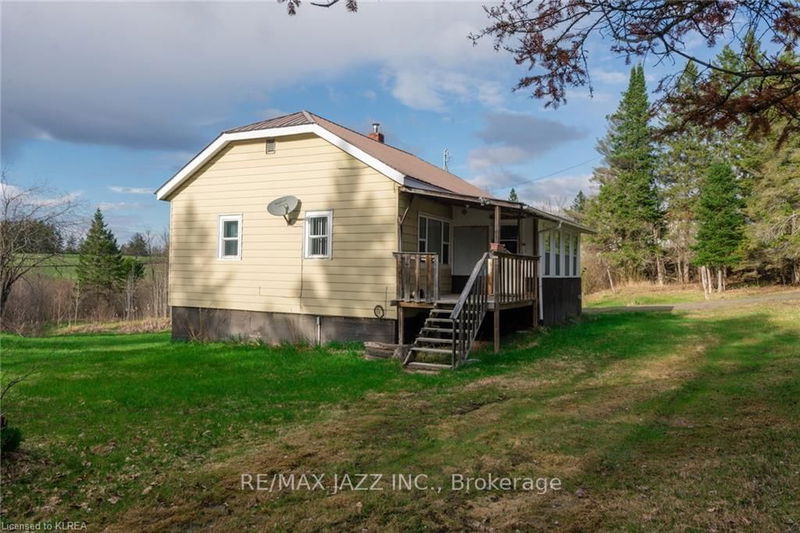 8246 Highway 522   Parry Sound, P0H 1N0 | Image 2