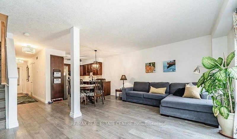 L65 - 85 Bankside Dr, Kitchener, N2N 3M4 | Image 2