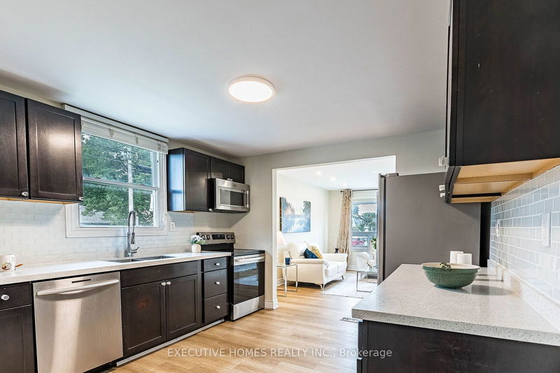 63 Audrey St  Hamilton, L8V 1G3 | Image 2