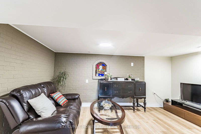 63 Audrey St  Hamilton, L8V 1G3 | Image 30