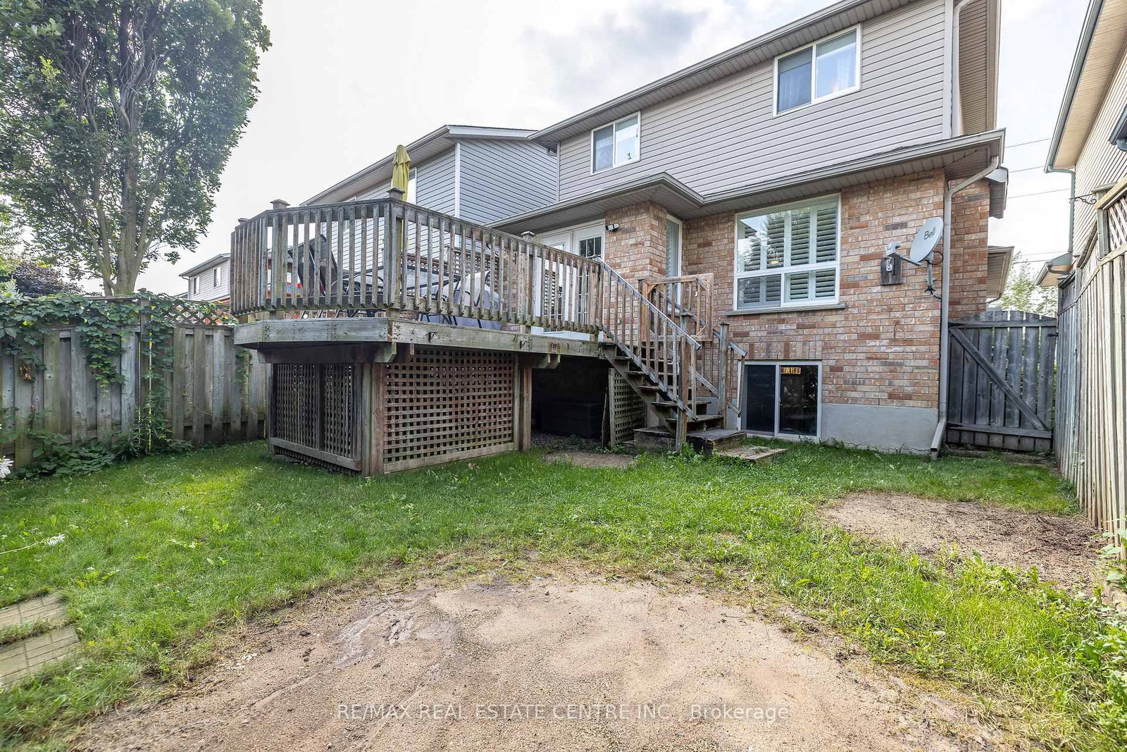 Listing photo 2