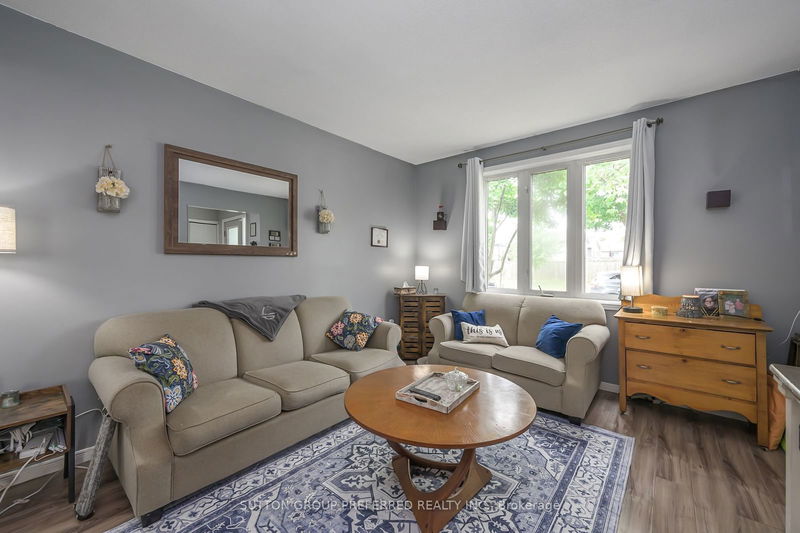 239 Portsmouth Cres E London, N5V 4C9 | Image 10