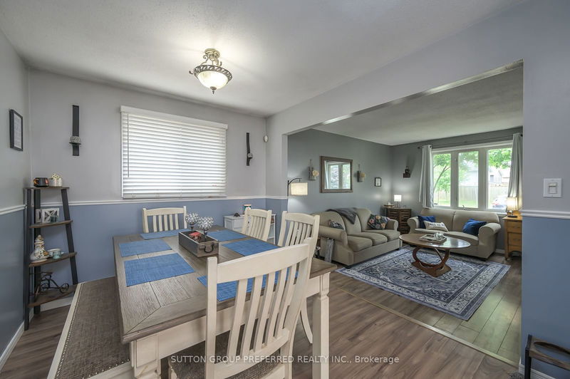 239 Portsmouth Cres E London, N5V 4C9 | Image 11