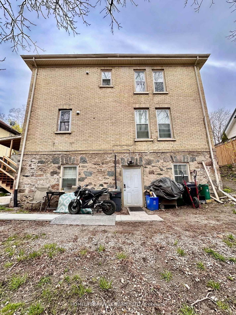 9 Ramore St, Cambridge, N1S 2P6 | Image 2