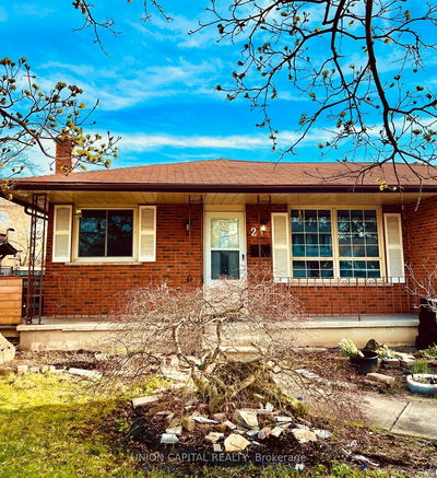 2 Shetland Cres  St. Catharines, L2P 3P7 | Image 1