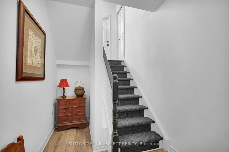 655 Thornwood Crt  London, N6H 5J5 | Image 23