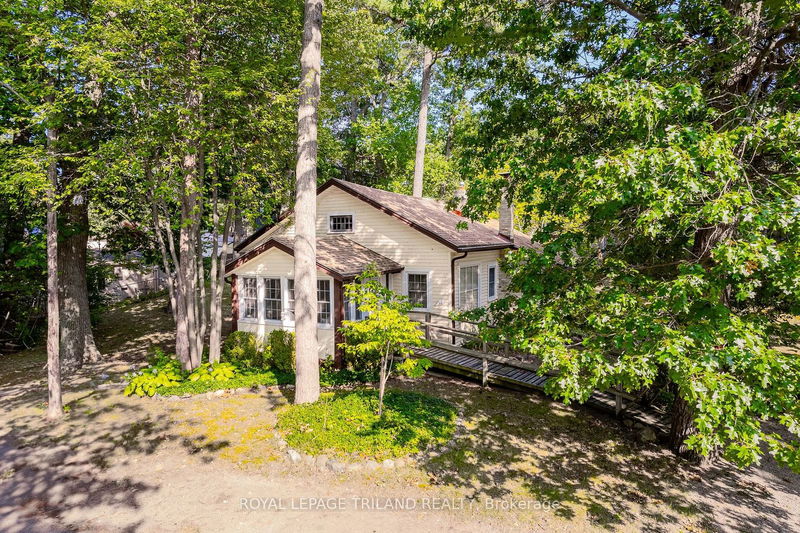 36 Woodward Ave  Lambton Shores, N0M 1T0 | Image 36