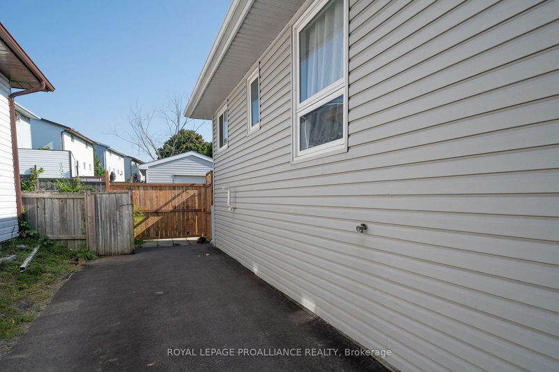 27 Joyce St  Kingston, K7K 6V7 | Image 20