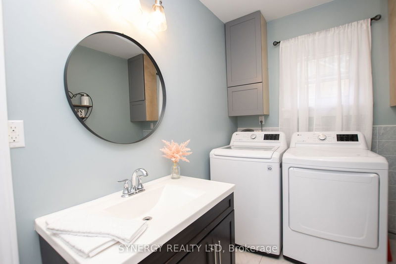 230 Currie St  Southwest Middlesex, N0L 1M0 | Image 18