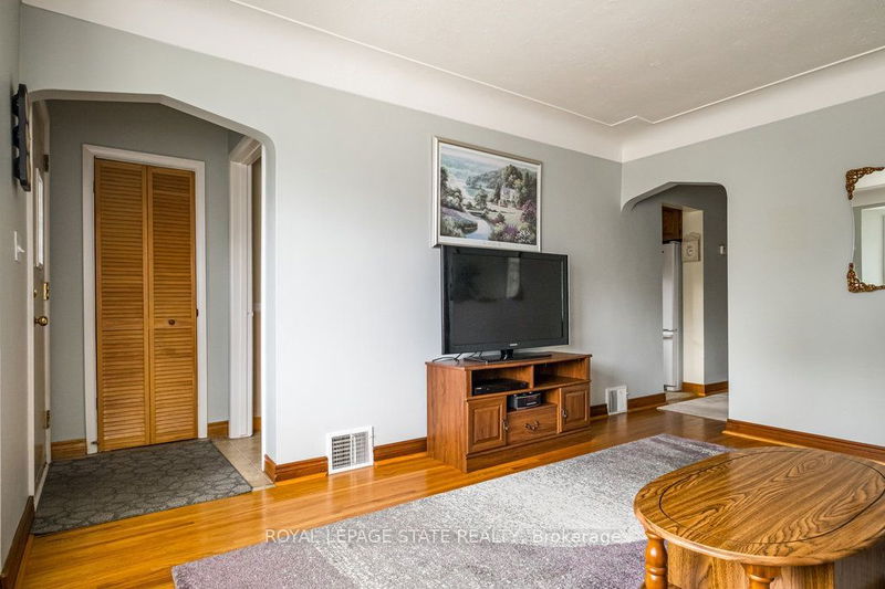 360 East 34th St  Hamilton, L8V 3X3 | Image 7