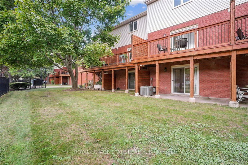  21 - 130 Livingston Ave  Grimsby, L3M 4W5 | Image 34