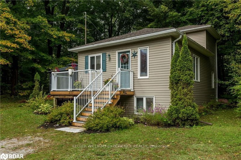 2486 Houseys Rapids Rd  Gravenhurst, L0K 2B0 | Image 1