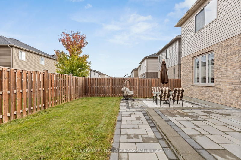 150 Steeplechase Way  Waterloo, N2K 0E5 | Image 35