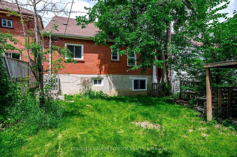 647 Charlotte St  Peterborough, K9J 2X2 | Image 34