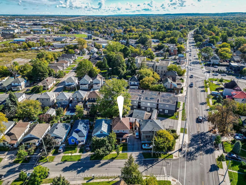 2 Berryman Ave  St. Catharines, L2R 3W9 | Image 20