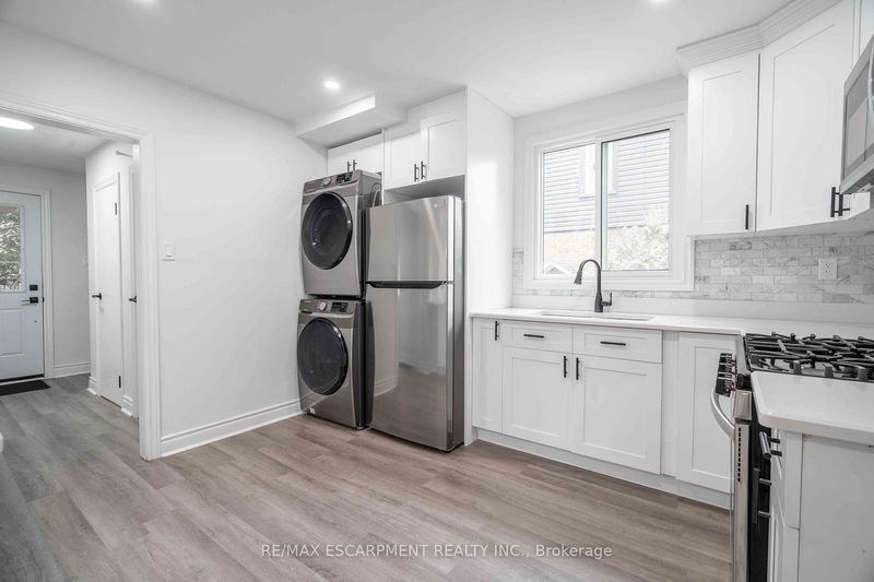 27 East 26th St  Hamilton, L8V 3C3 | Image 13