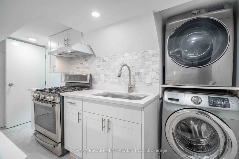 27 East 26th St  Hamilton, L8V 3C3 | Image 23