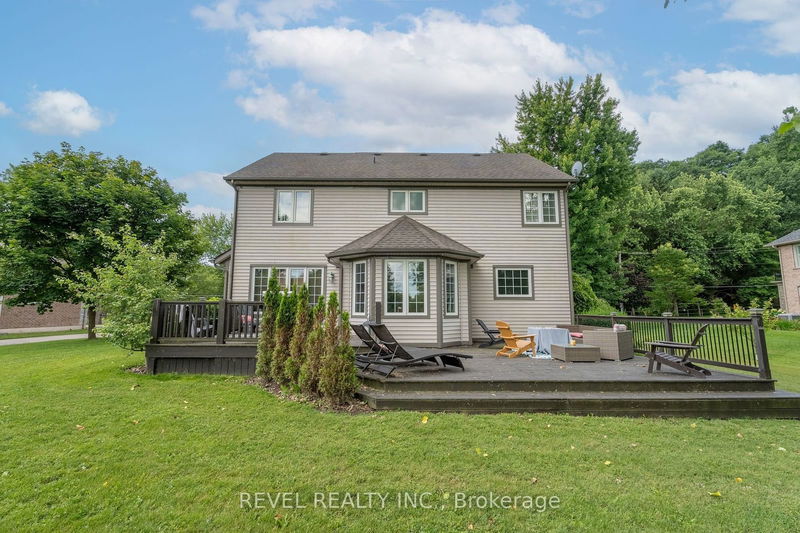 279 Lakeshore Rd W Port Colborne, L3K 2S8 | Image 30