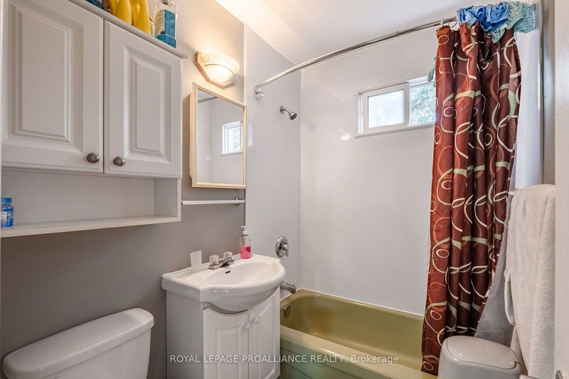 21 Cherry St  Kingston, K7K 3W2 | Image 18