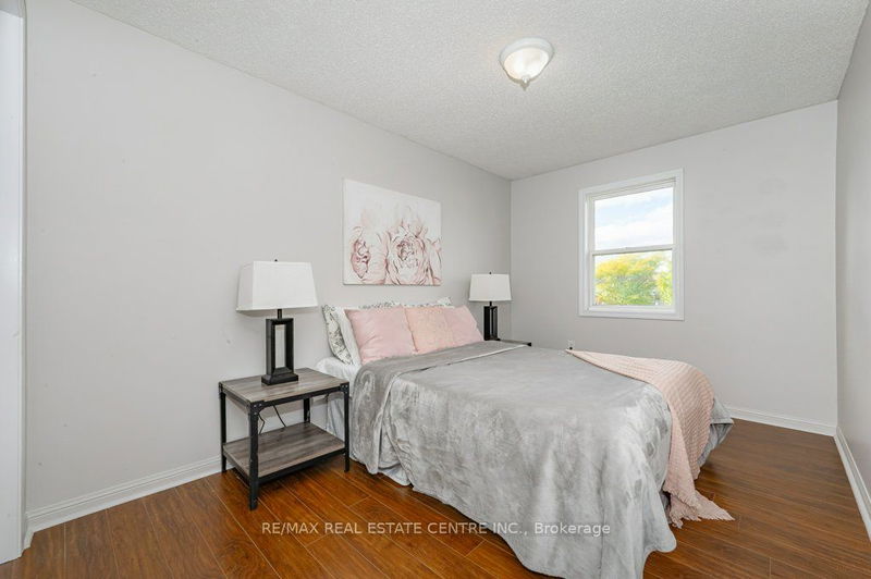  52 - 124 Gosling Gdns  Guelph, N1G 5K6 | Image 10