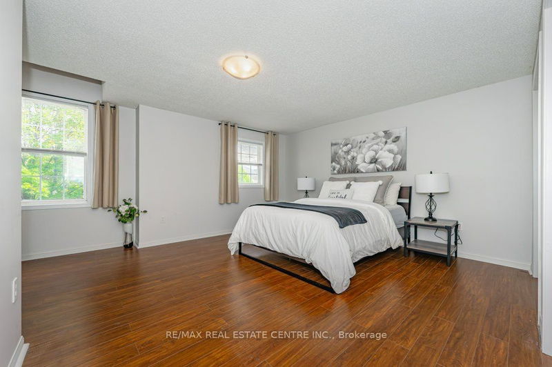  52 - 124 Gosling Gdns  Guelph, N1G 5K6 | Image 7