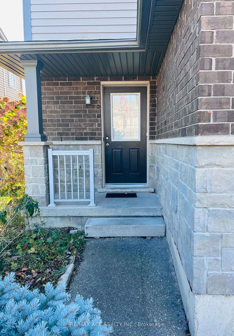 122 Rochefort St  Kitchener, N2R 1V5 | Image 2