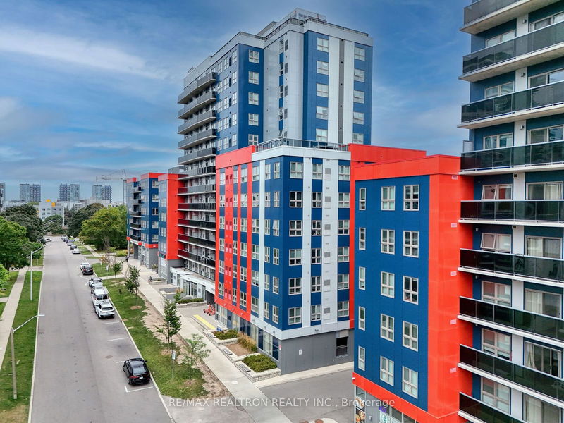  228 - 258B Sunview St  Waterloo, N2L 3V9 | Image 1