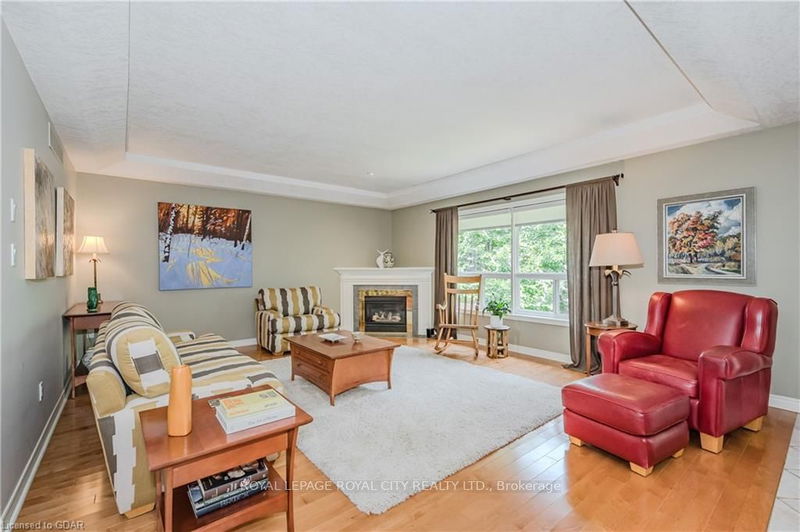 6 Sparling Crt  Guelph, N1L 1H6 | Image 7