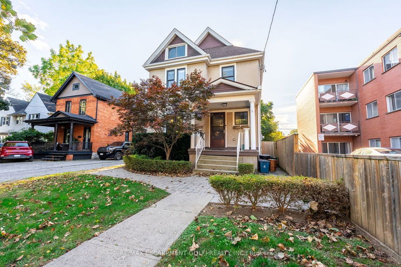 5 York St  St. Catharines, L2R 6B7 | Image 2