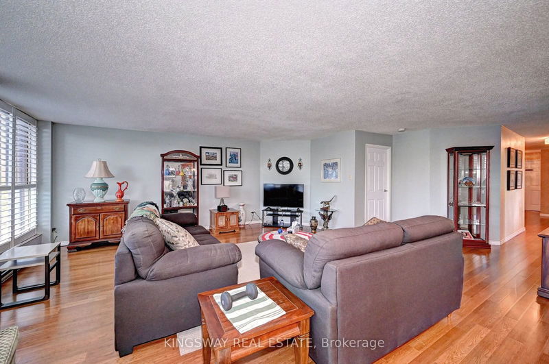  401 - 24 Marilyn Dr N Guelph, N1H 8E9 | Image 15