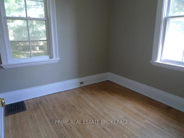 202 SYDENHAM St, London East, N6A 1W3 | Image 3