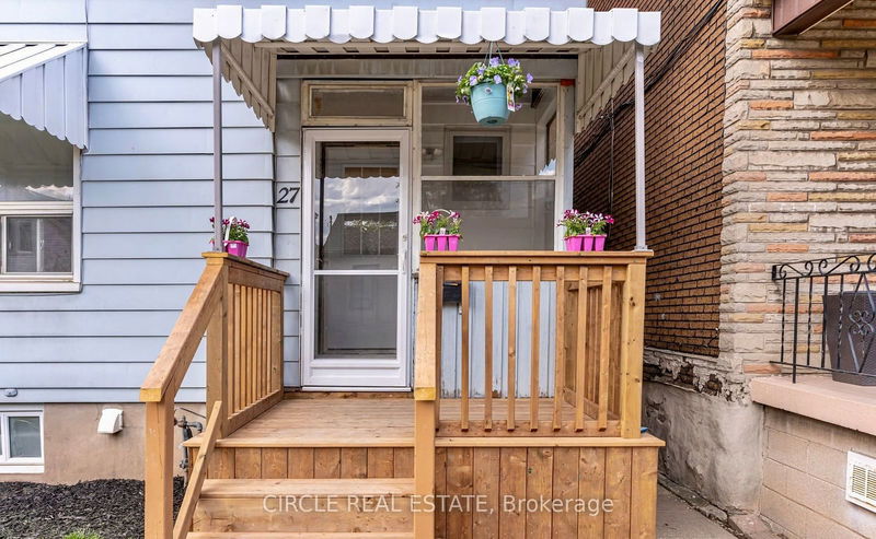 27 Harvey St  Hamilton, L8L 2L9 | Image 2