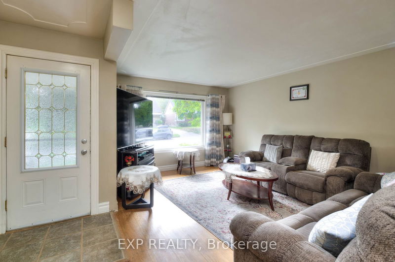 42 Acacia St  Kitchener, N2G 3B2 | Image 11